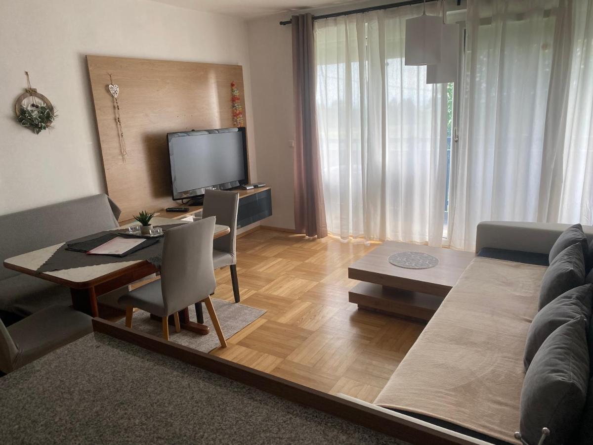 Wohnhaus City Sued Herzogsdorf Luaran gambar
