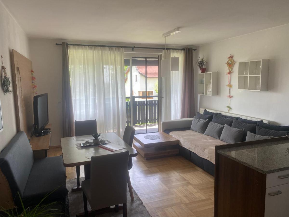 Wohnhaus City Sued Herzogsdorf Luaran gambar