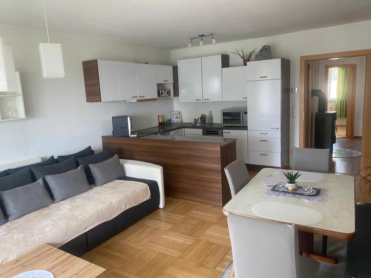 Wohnhaus City Sued Herzogsdorf Luaran gambar